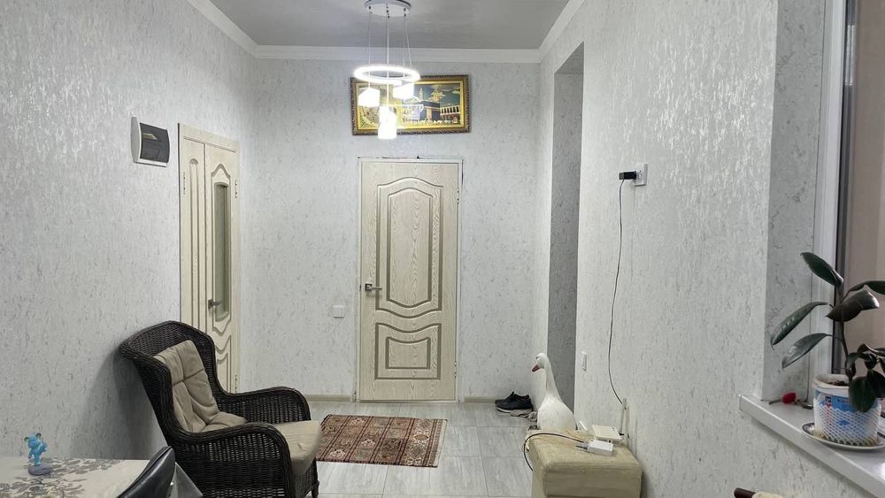 To'ytepada 5 xonali 6 sotix uchastka sotiladi