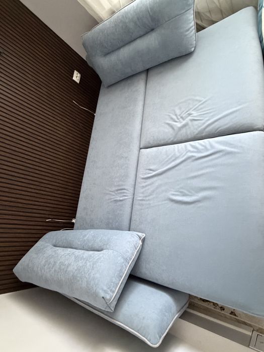 Продается выдвижной диван