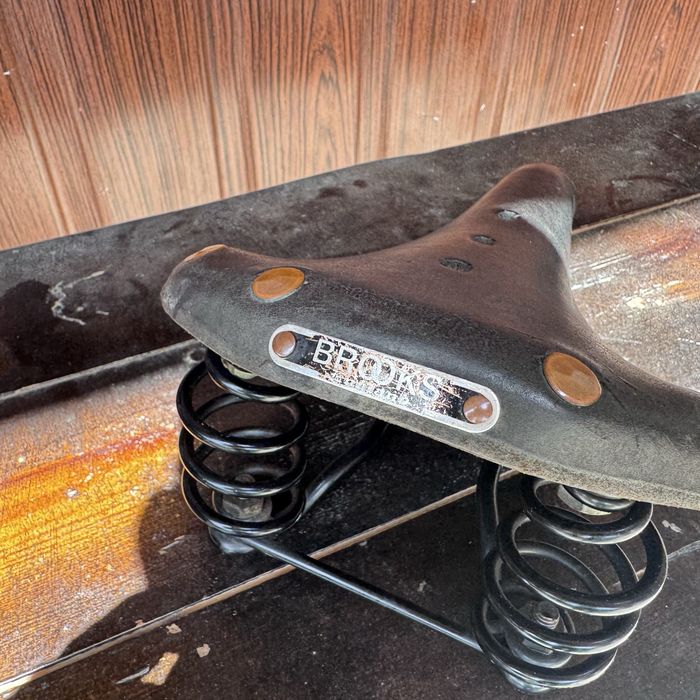 Седалка Brooks B66