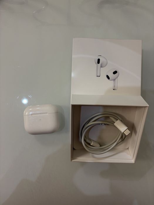 Наушники Apple AirPods (3rd generation) оригинал