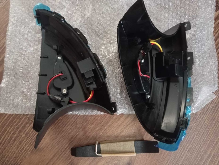 Set semnalizare dinamica la oglinda Tiguan MK1 2007-2016