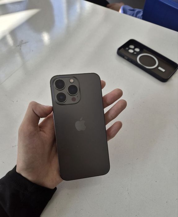 iPhone 13 pro  сатылады