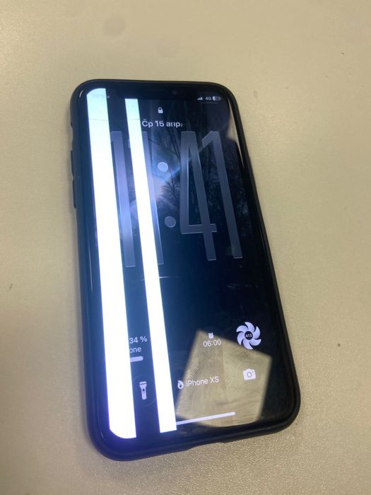 Самсунг с10 и айфон 11 про