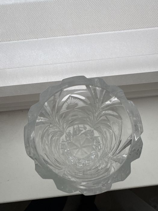 Вазы хрустальные каждая по 5000