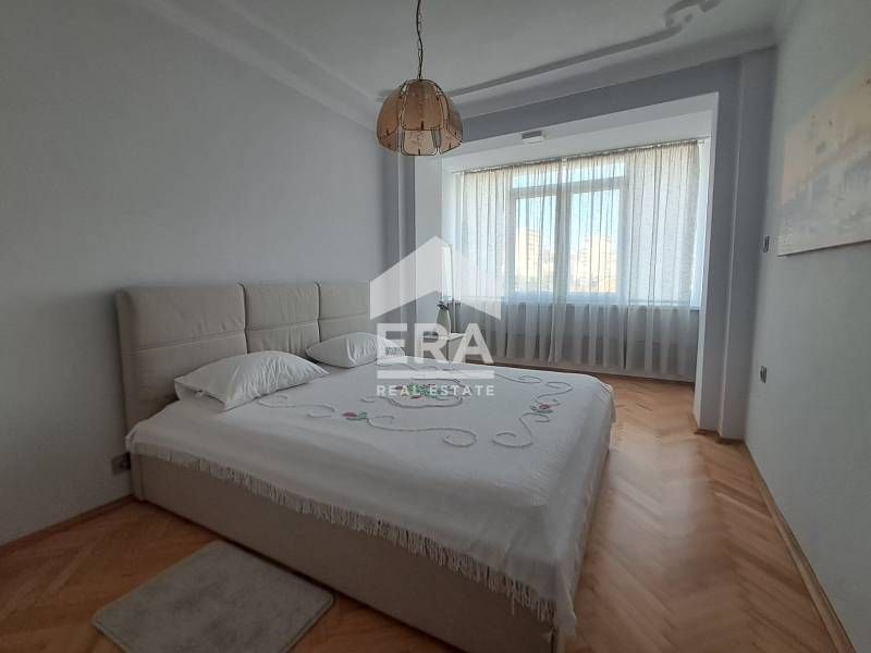 Дава се под наем Тристаен апартамент в Варна, Чайка - 70 кв.м за 650 € - Снимка #4