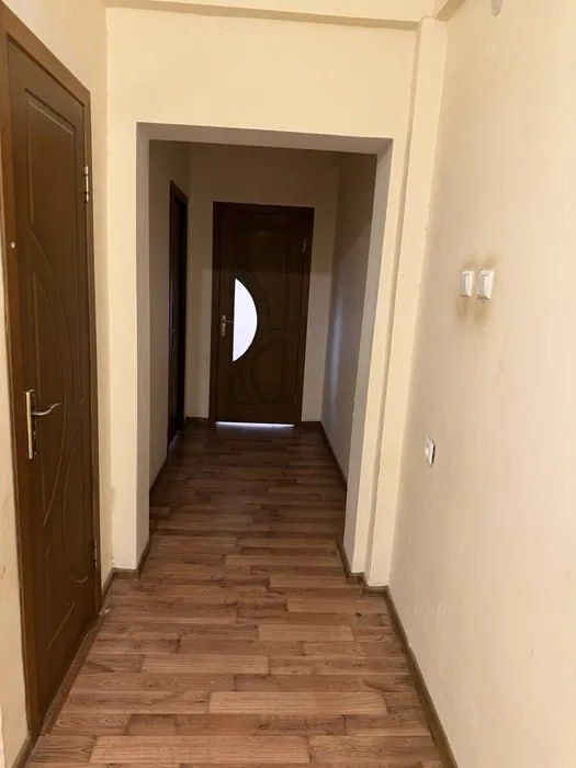 Сергели 6А. 2/2/7. 68 м². 2-станция Метро продаётся квартира