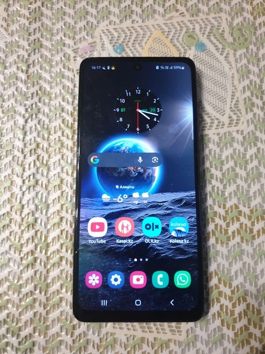 Samsung  А 52    8/256 гб