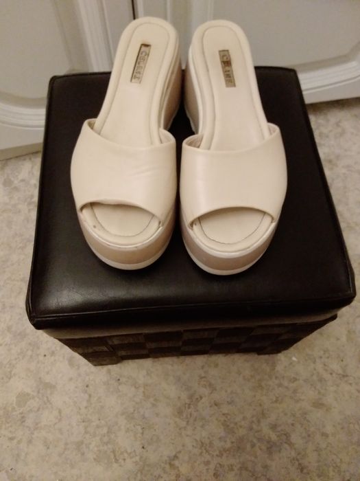 Летние женские шлепки