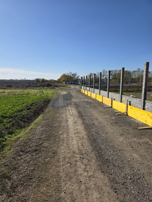 Teren intravilan in Crevedia la dn1a