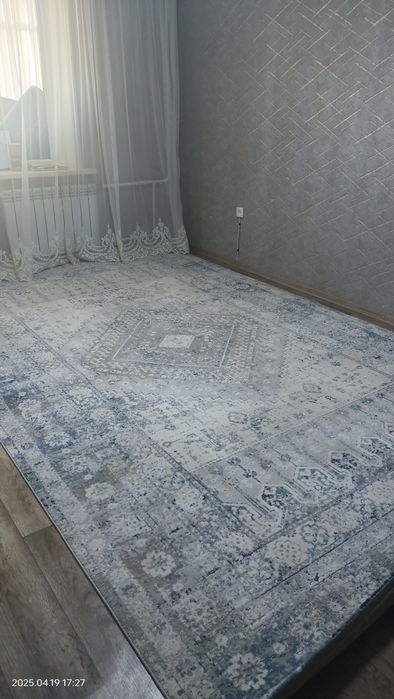 Продам ковер 2,5*4