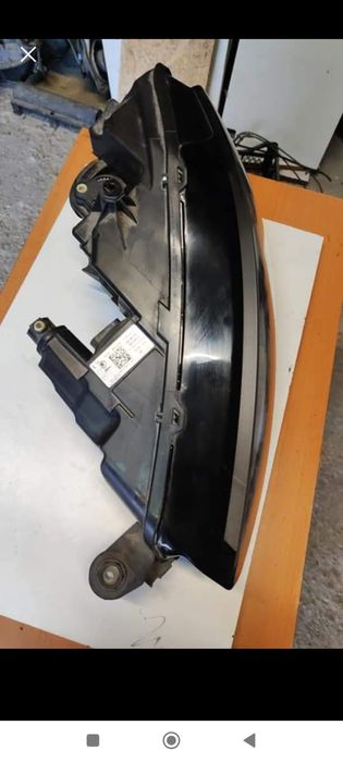 Far stânga skoda superb 3