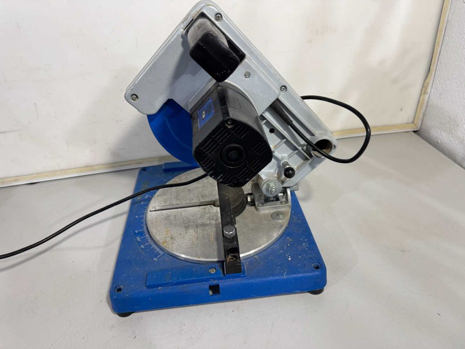 Циркуляр пендула - Nutool 800W / 205 mm