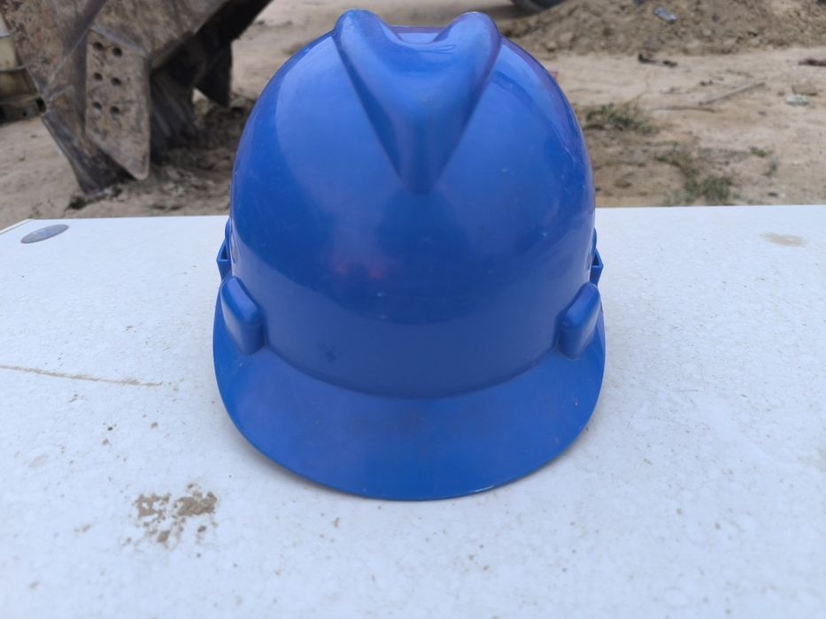 Каска строителный