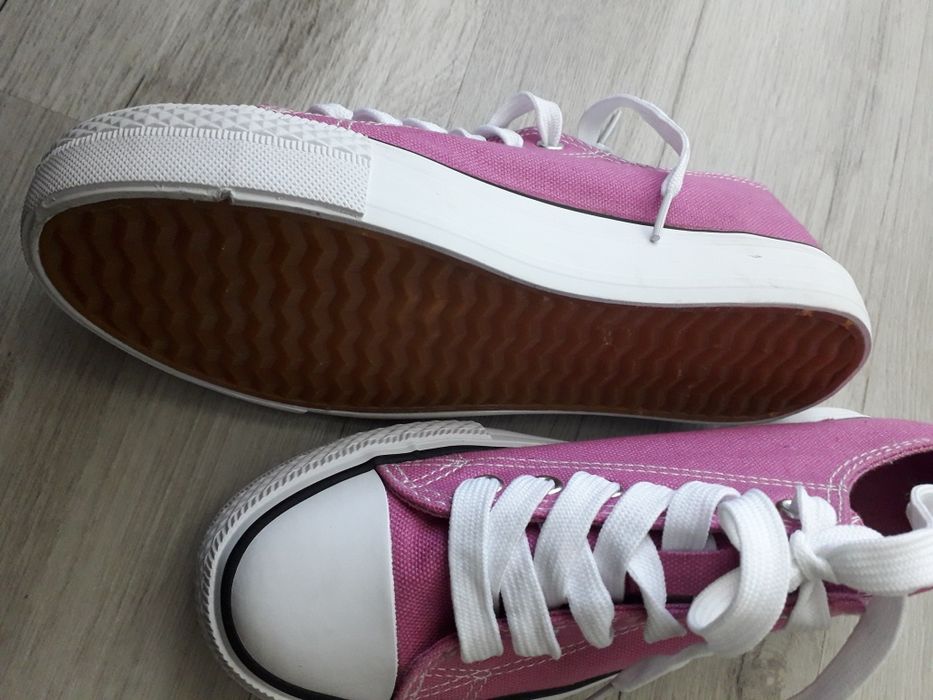 Дамски кецове/гуменки/ номер 36