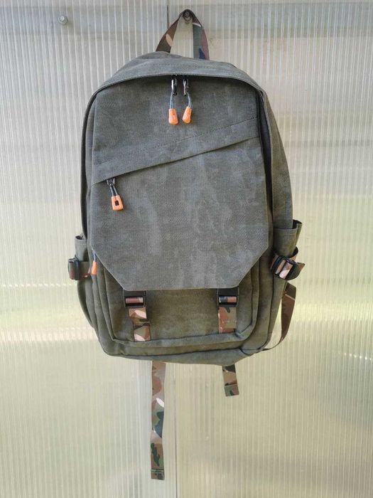 rucsacuri nou (pentru studiu și pentru turism)