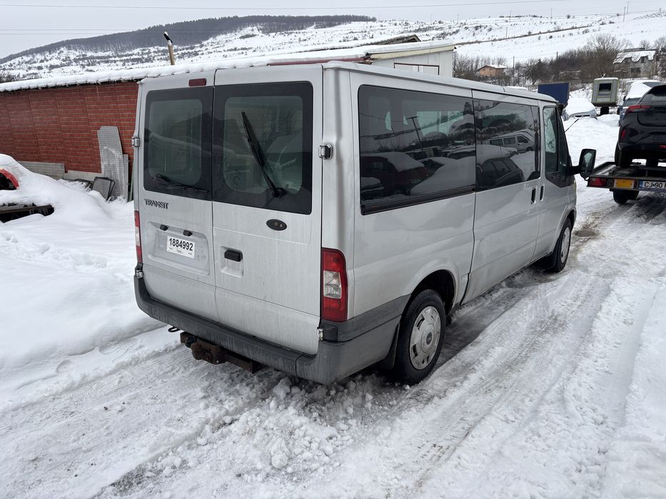 Ford transit 8+1
