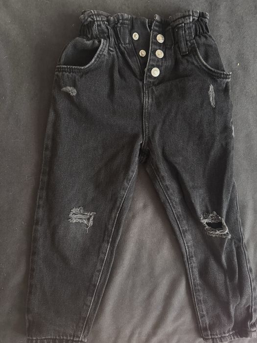 Дрехи за момиче mayoral,zara, benetton, terranova,sinsay 98