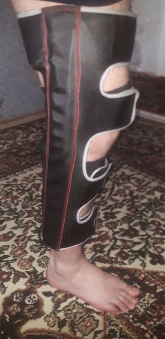 Продаётся наколенник. Сотилади ойок,  аппарати синганда ишлатилади