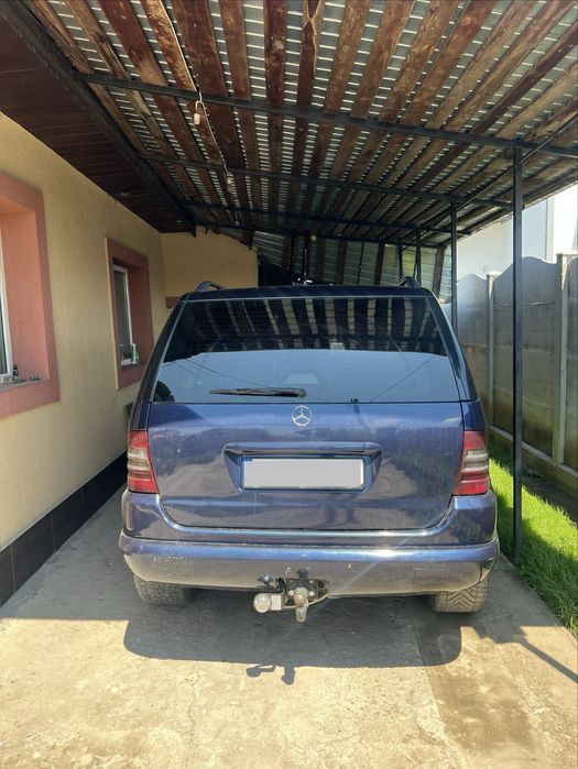 Mercedes ML W163