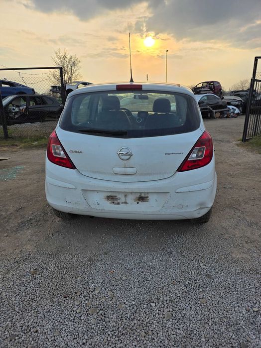 **САМО НА ЧАСТИ***  Opel Corsa D 1.2EcoTec, 2012г