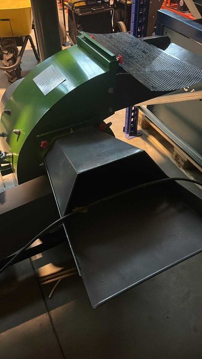 Moara profesionala cu ciclon 11 KW, motor inclus Transport Gratuit