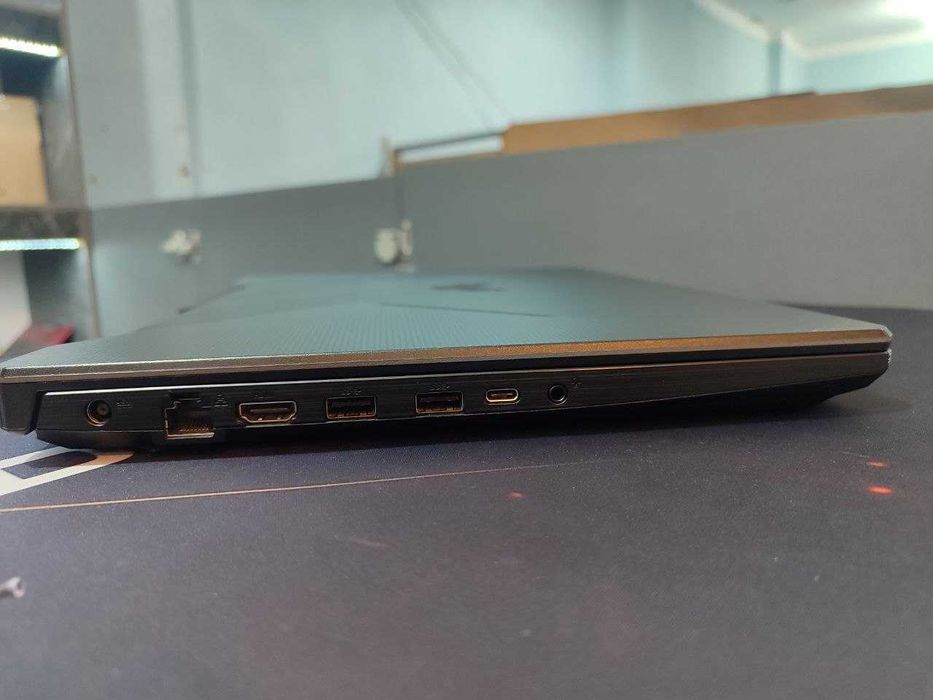 Мощный игравой ноутбук Asus Tuf gaming AMD Ryzen 7-7435HS