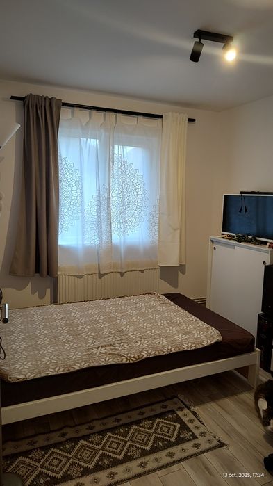 Apartament 2 camere semidecomandat