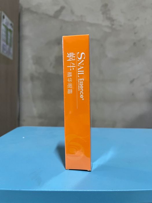 Крем для век Snail Essence с муцином улитки