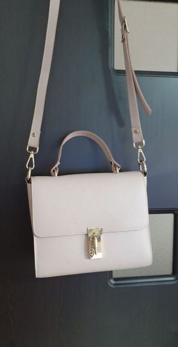 Geanta din piele roz cross body