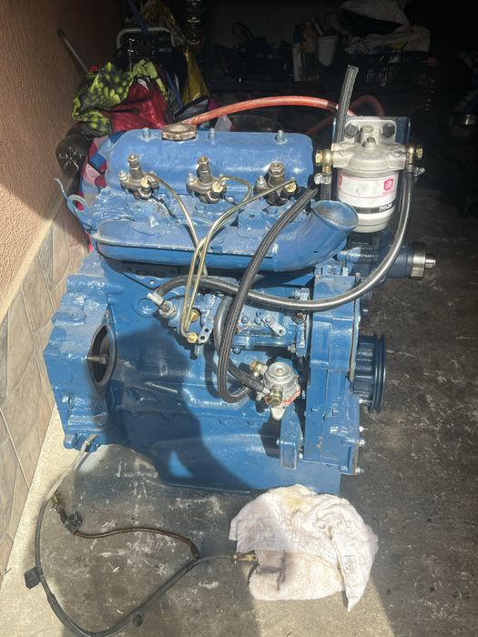 Motor tractor U445