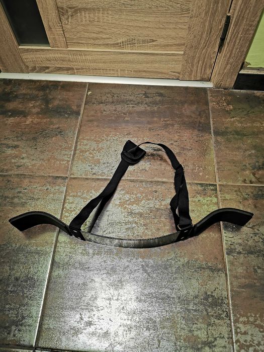 Продавам фитнес лостове,стока за тежести и бицепс опора