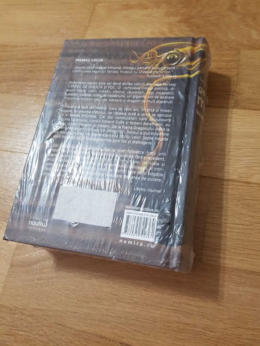 Urzeala tronurilor harcover game of thrones george rr martin