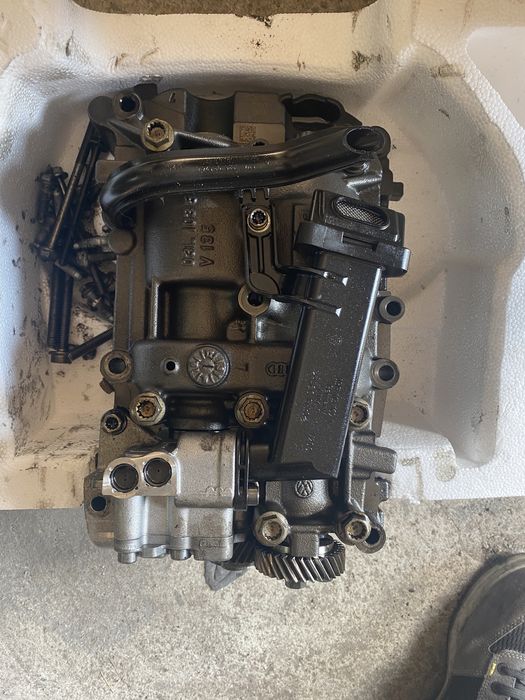 маслена помпа audi vw seat skoda 2.0tdi common rail