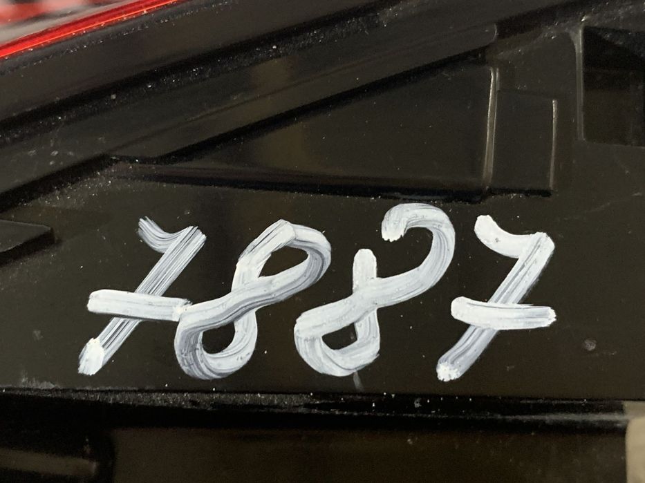 Lampa stop stanga pe aripa, Skoda Enyaq, 2021, 2022, 2023, 2024, cod origine OE 5LA945207A.