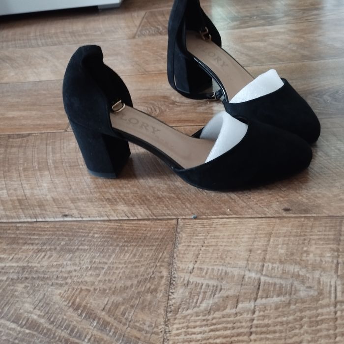 Босоножки 37/38 размер