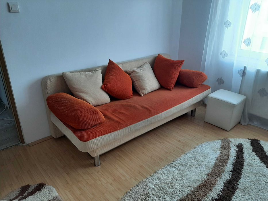Inchiriez apartament 2 camere