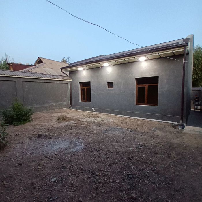 Срочна сотилади евро дом Чирчикда