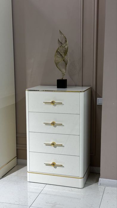 Мебель в продаже