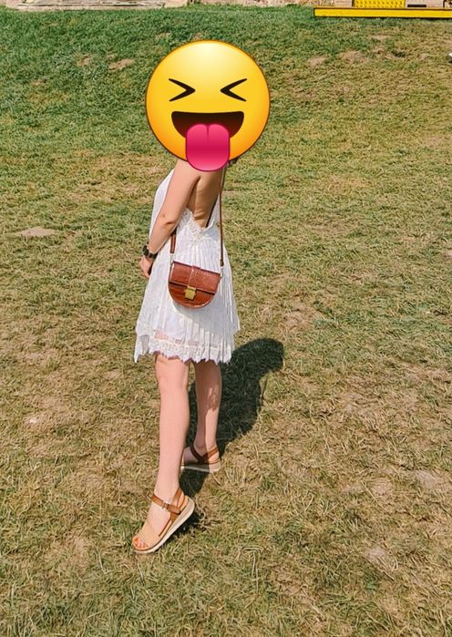 Rochie Nissa cu spatele gol