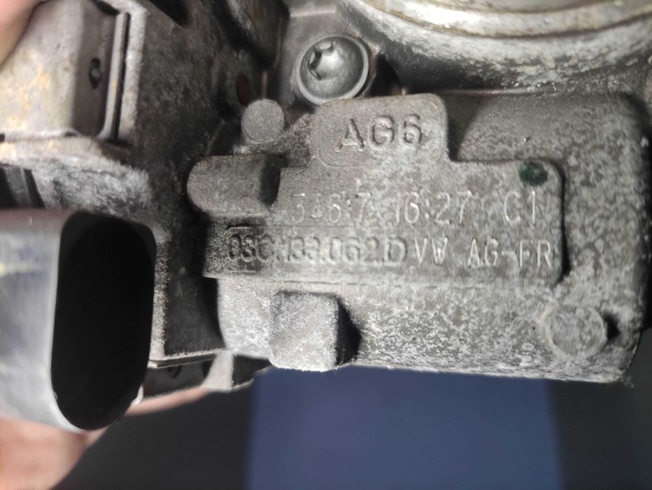 Clapeta acceleratie volkswagen vw golf 5 1.4 tsi cod 03c133062d