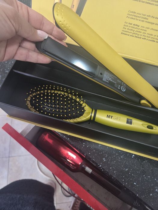 Преси за коса за изправяне и холивудски  къдрици