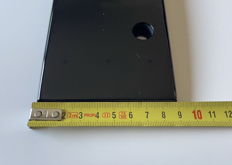 Laterale lemn negru piano black Marantz.