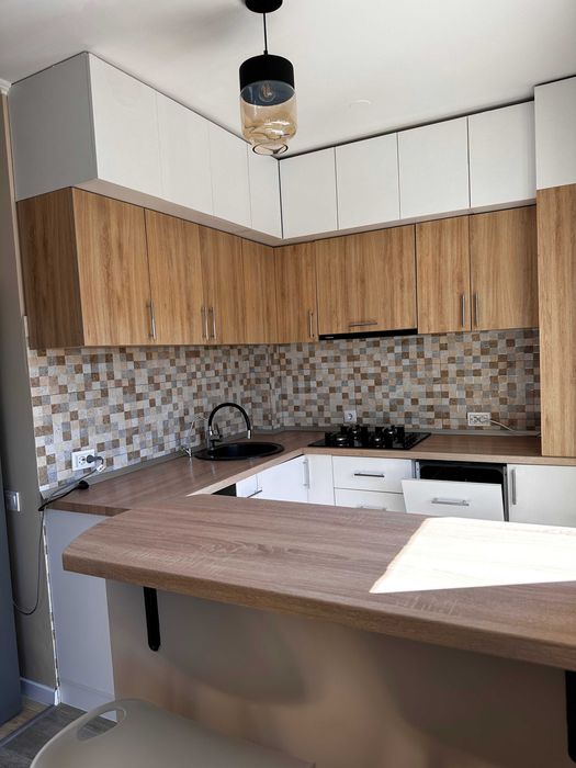 Apartament de inchiarat Floresti, Str. Stejarului, 1 dormitor, 1 living, 1 bucatarie, 1 baie + 2 balcoane