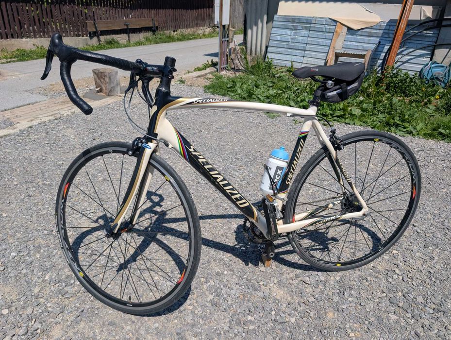 Bicicleta de sosea Specialized