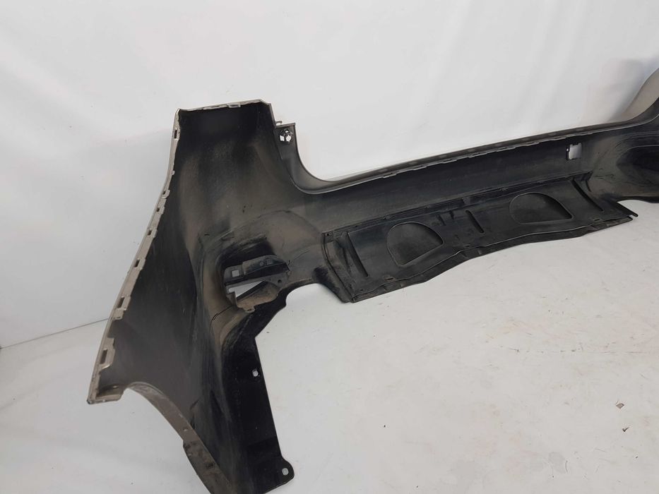 Bara spate Subaru Outback dupa 2014