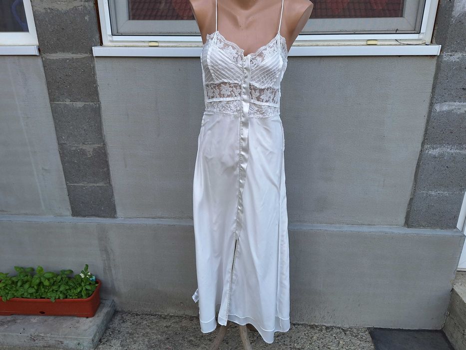 Zara White | rochie dama | bust 76 cm | mar. 36 | S - M