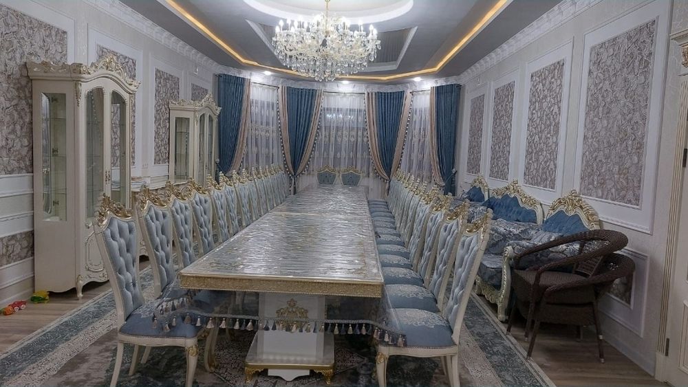 Склад Стол Стулья