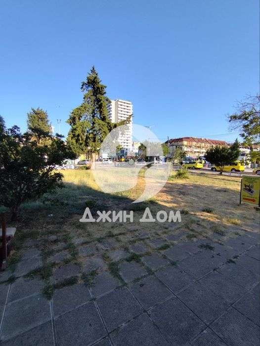 Търговско помещение в търговски център, к.к. Слънчев бряг