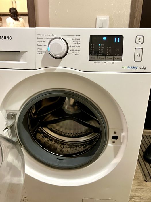 Продам Стиральную Машину Samsung
