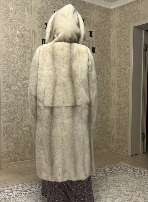 Продаю Шубу